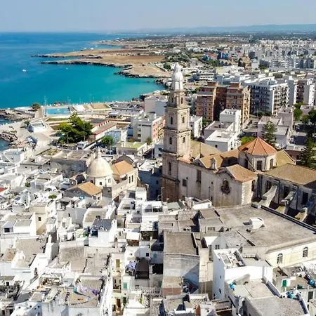 Domusrebire 4* Monopoli