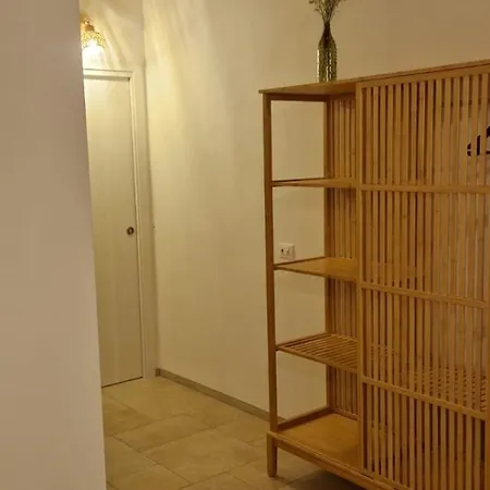 Domusrebire 4* مونوبولي