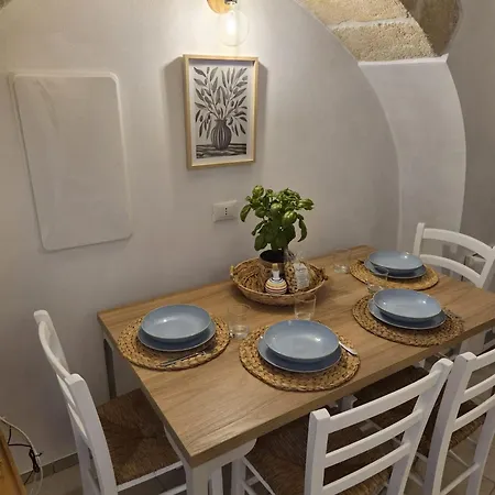 Domusrebire Monopoli
